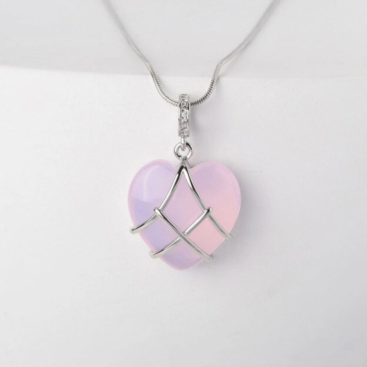 Charming Heart-Shaped Moonstone Necklace for Trendy Women