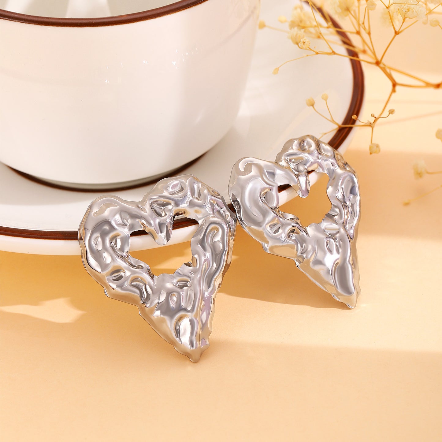 Exaggerated Heart-Shaped Pleated Lava Earrings for Women - Unique Valentine's Day Jewelry