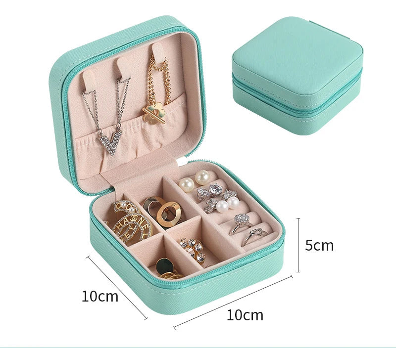 Personalized Leather Jewelry Organizer for Bridesmaids - Unique Gift Box.