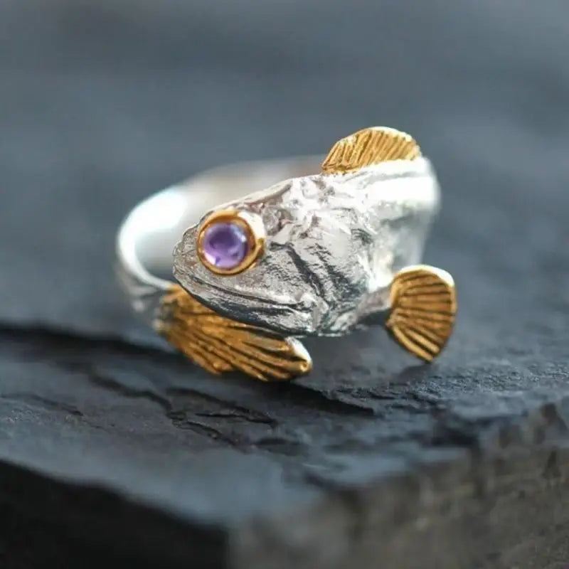 Vintage Adjustable Purple Eye Fish Ring for Unisex - Personalized Creative Lucky Cocktail Ring for Casual Events and Celebrations