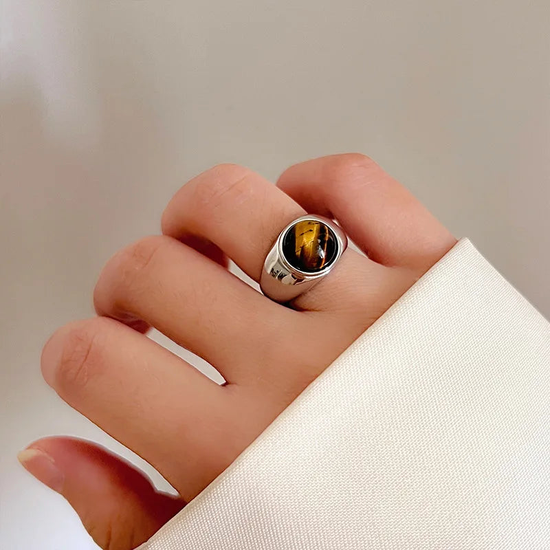 Queen's Elegance Ring