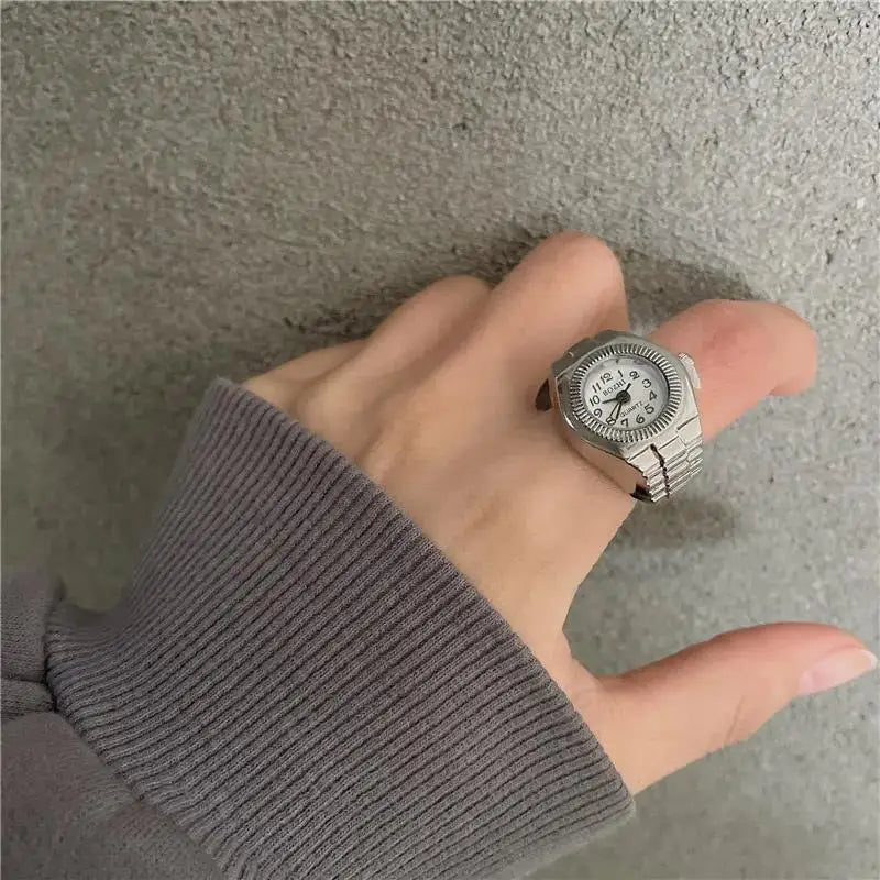 Vintage-Inspired Ring Timepiece