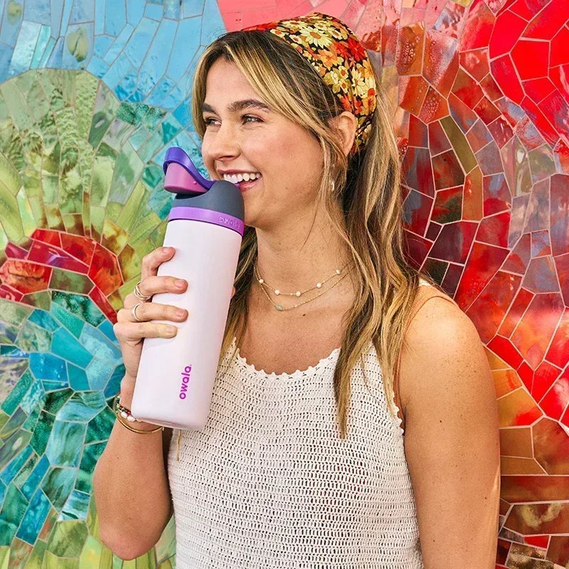 FreeSip Stainless Steel Vacuum Insulated Water Bottles - Leak Proof and Versatile